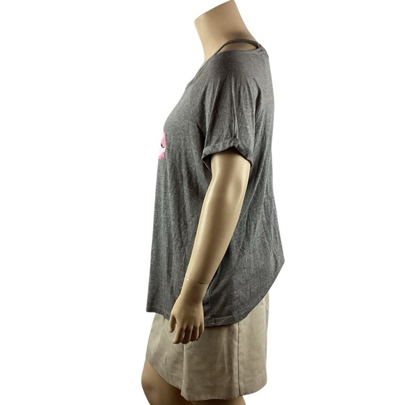 Torrid Gray Lips Graphic Cold Shoulder T-Shirt 2X Soft Stretch - Picture 4 of 7